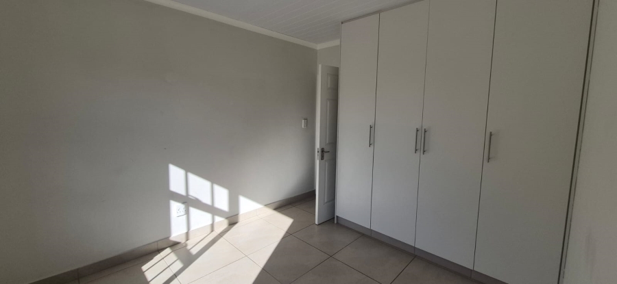To Let 2 Bedroom Property for Rent in Dana Bay Western Cape